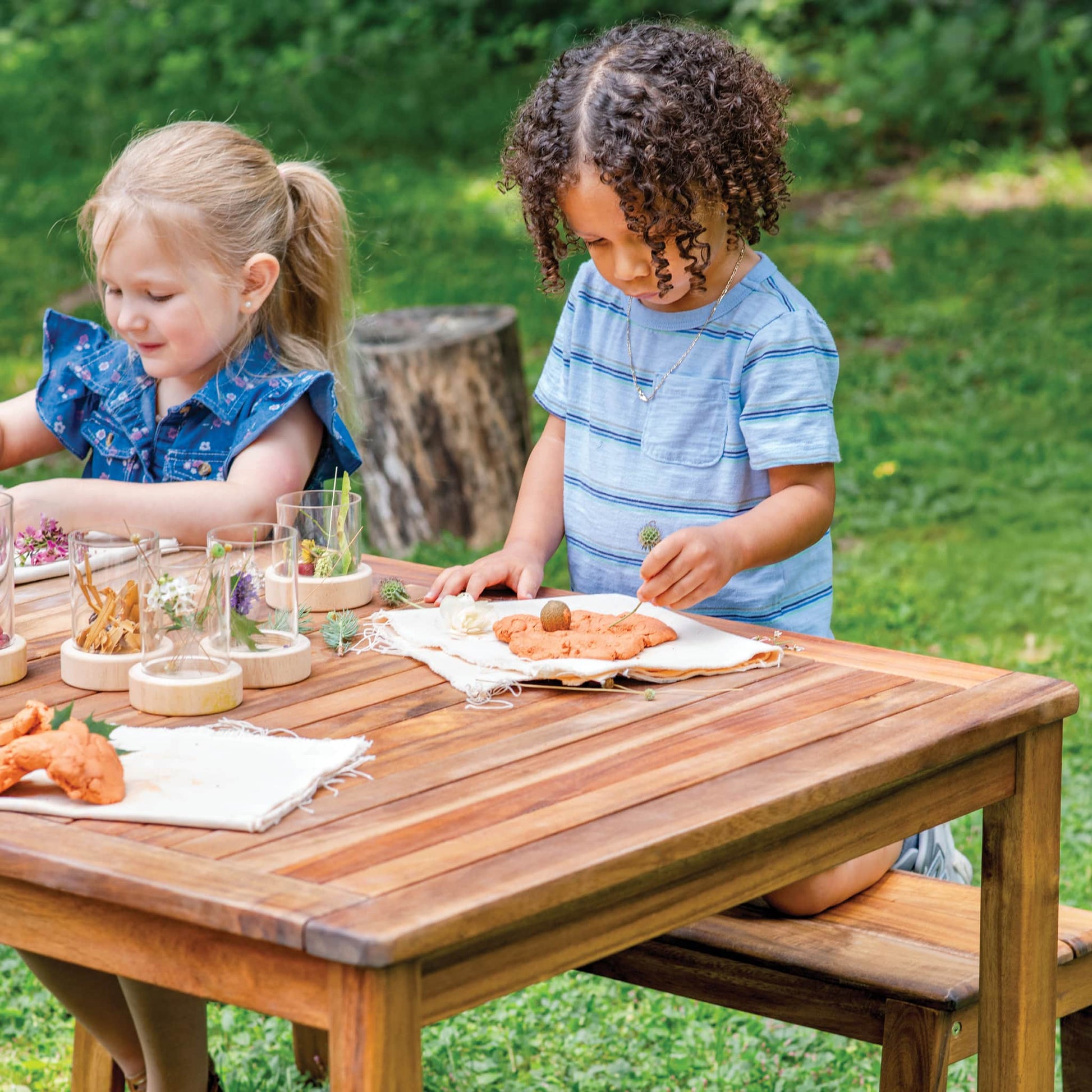 Acadia Outdoor Table