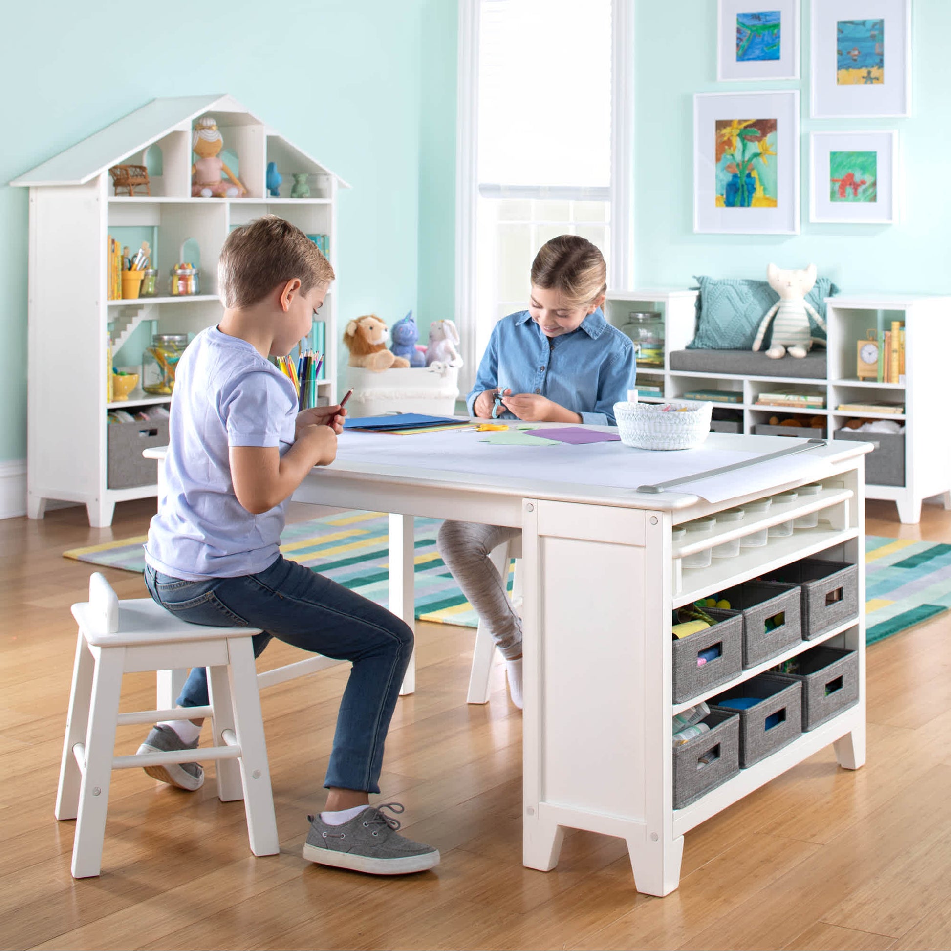 Martha Stewart Kids' Art Table and Stool Set